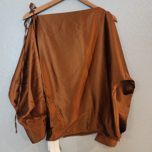 Satin Asymmetrical Cold Shoulder Tie Blouse - Picture 5 of 12